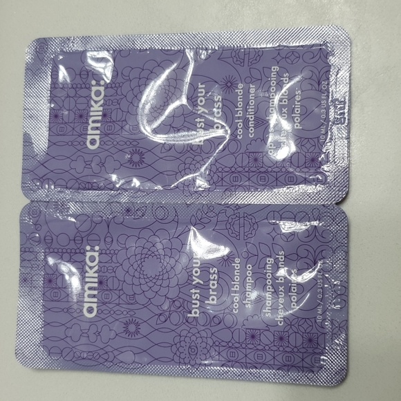 3/$100 Hair Sample Bundle - Picture 3 of 7